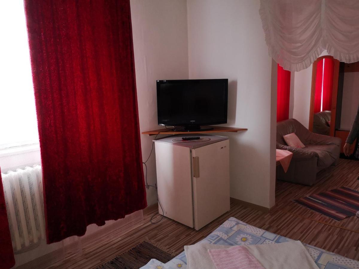 Biela Labut Michalovce Exterior foto