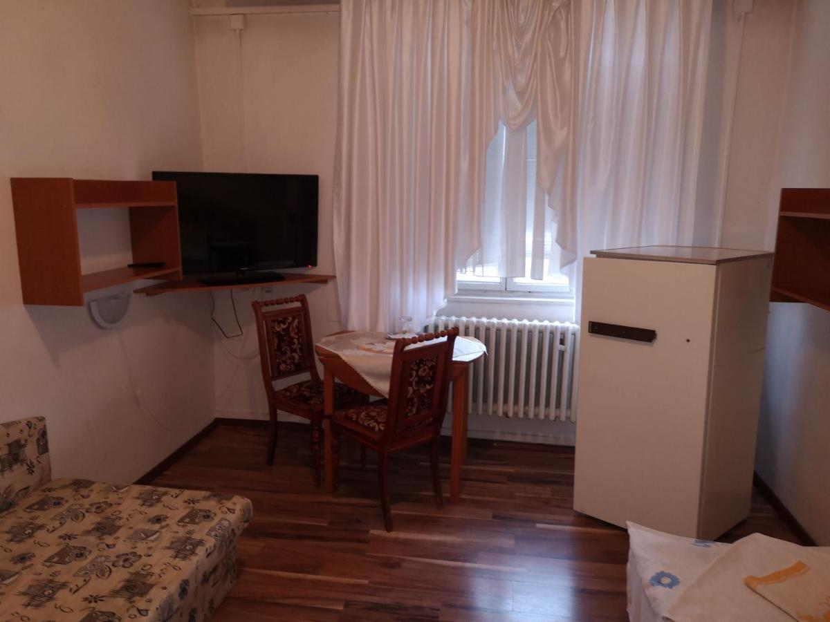 Biela Labut Michalovce Exterior foto